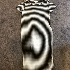 Motherhood Maternity dress